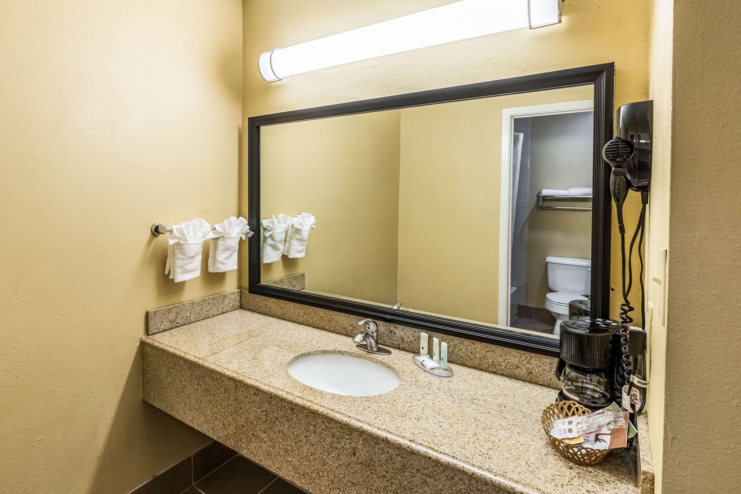 Quality Inn Corsicana Eksteriør bilde