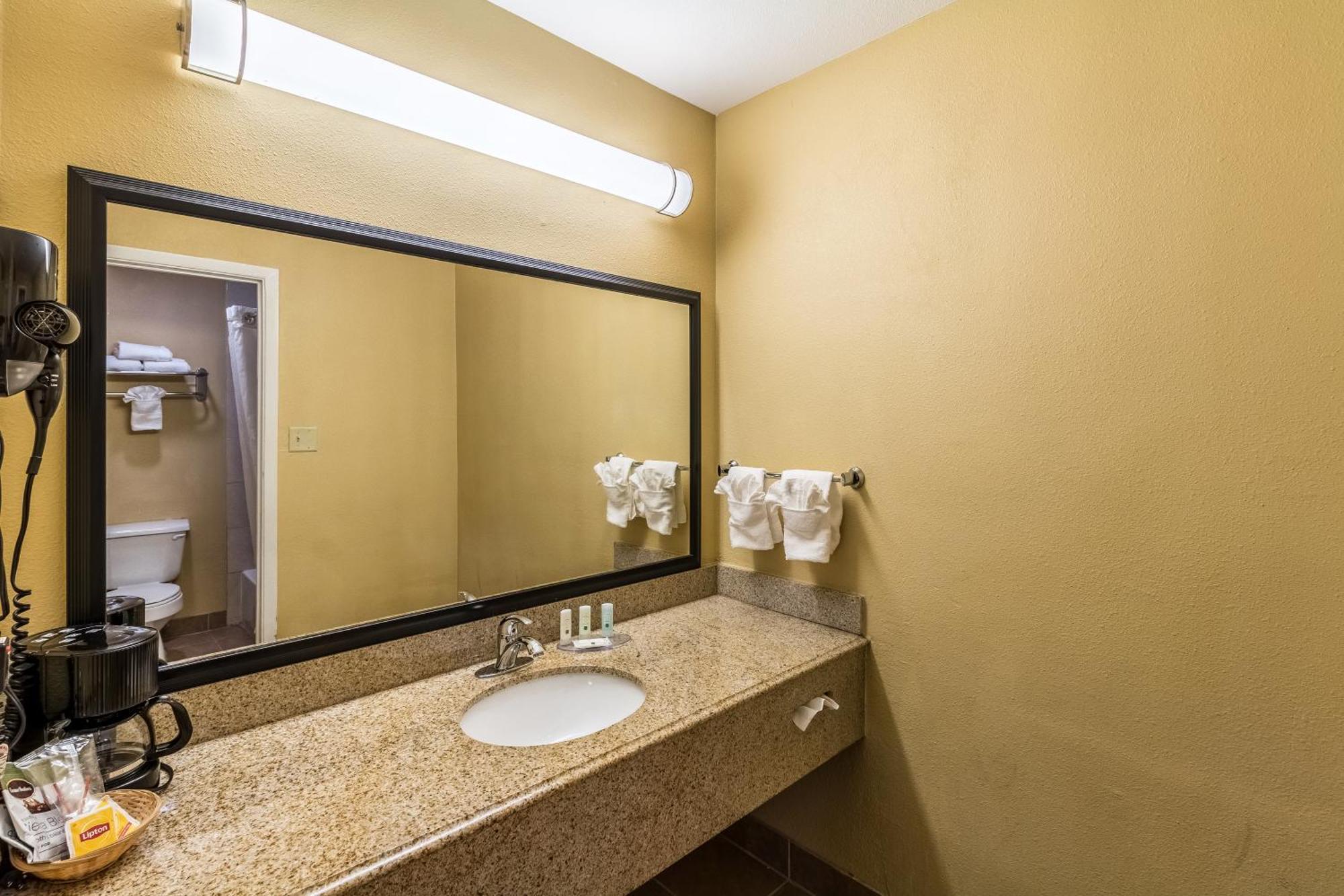 Quality Inn Corsicana Eksteriør bilde